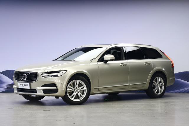 Volvo V90