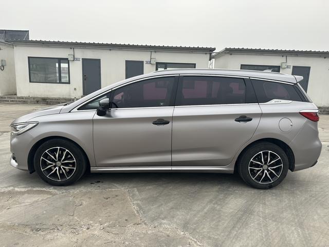 BYD Song MAX