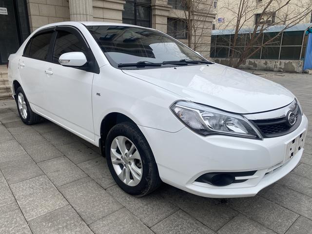 BYD F3