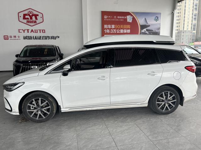 BYD Song MAX DM