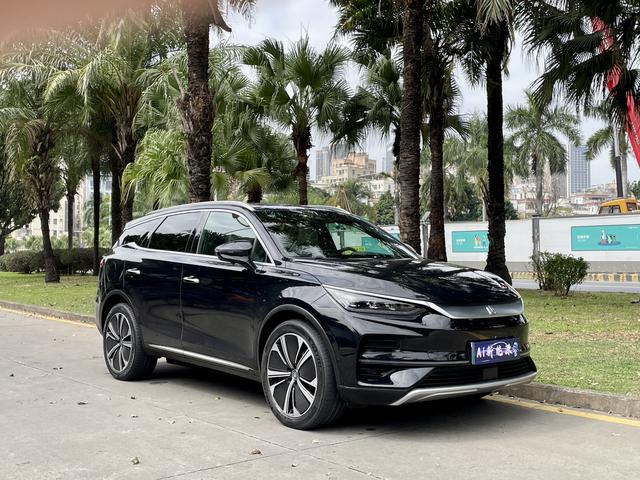 BYD Tang EV