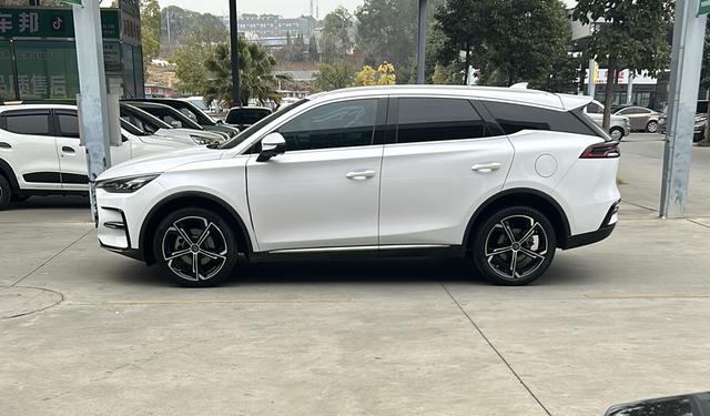 BYD Tang DM