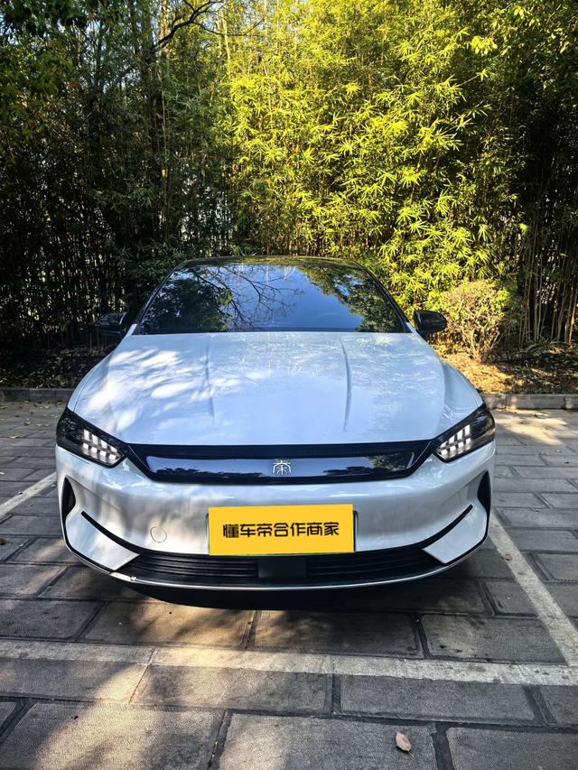 BYD Qin PLUS EV