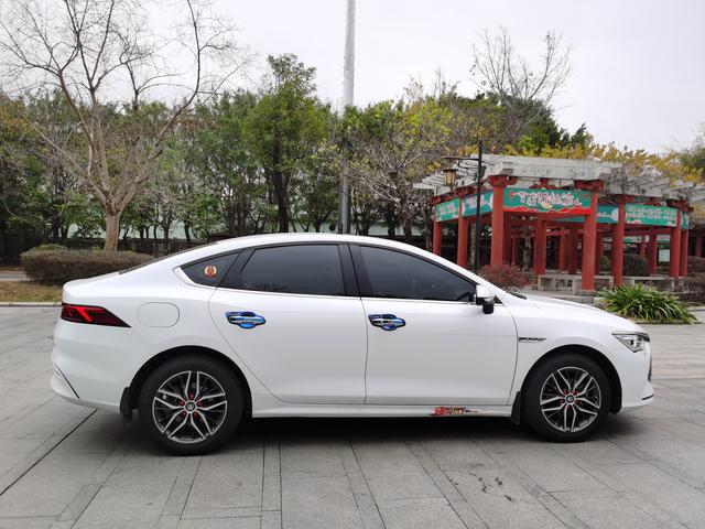 BYD Qin PLUS DM