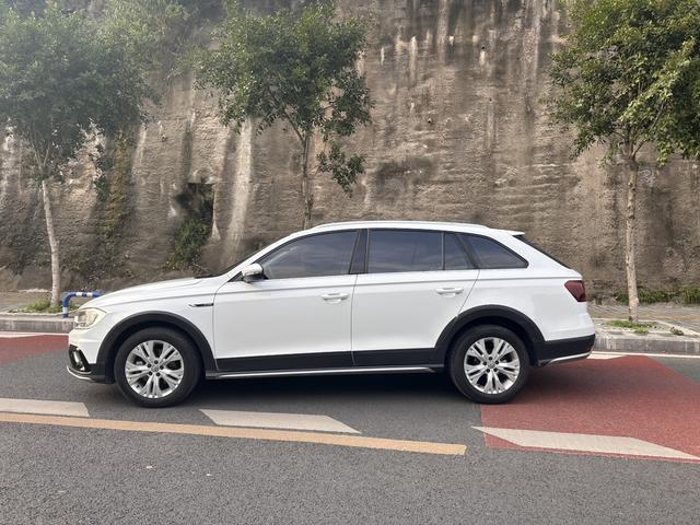 Volkswagen C-TREK Weiling