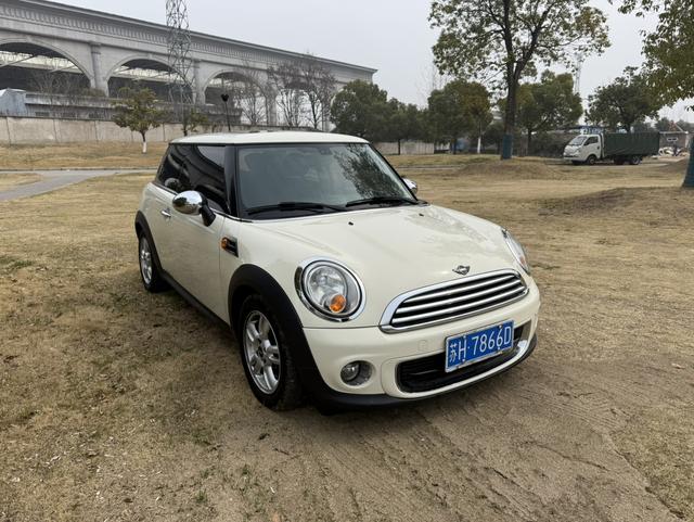 MINI MINI