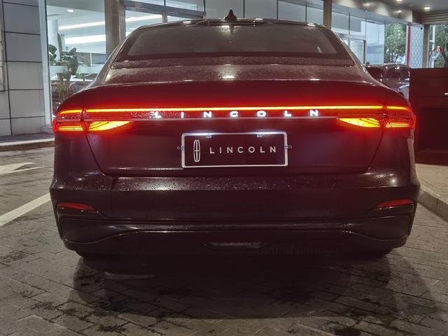 Lincoln Z