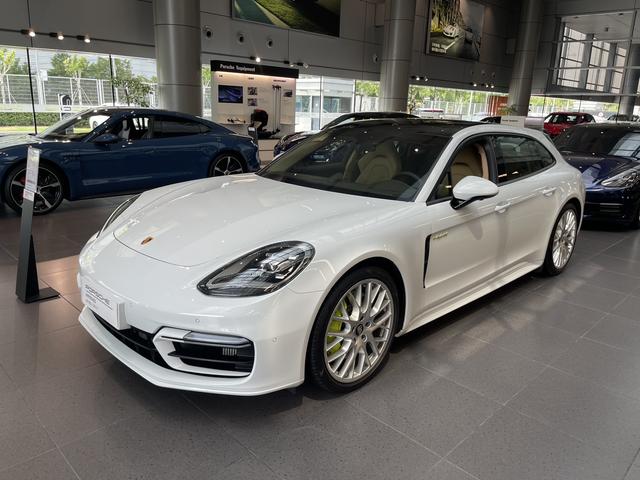 Porsche Panamera E-Hybrid