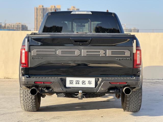 Ford F-150 Raptor