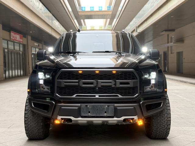 Ford F-150 Raptor