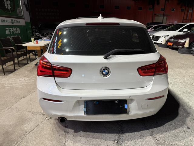 BMW 1 Series (imported)