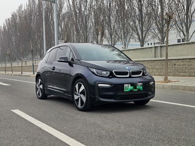 BMW i3 (imported)