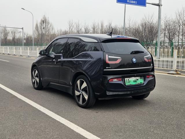 BMW i3 (imported)