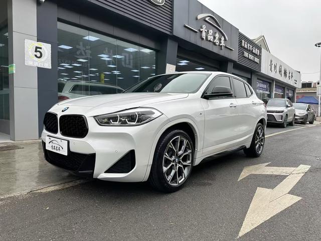 BMW X2