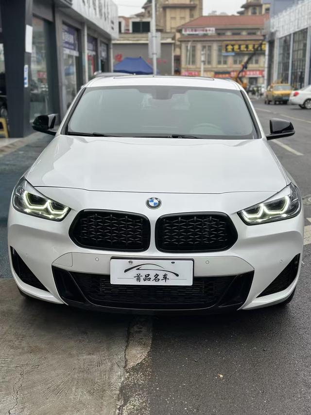 BMW X2