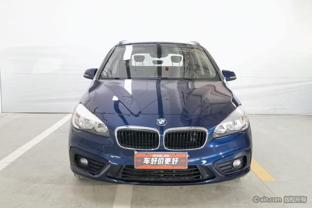 BMW 2 series station wagon