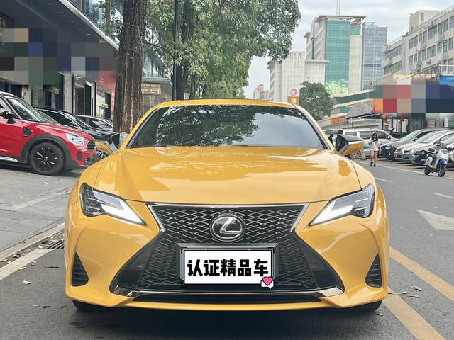 Lexus RC