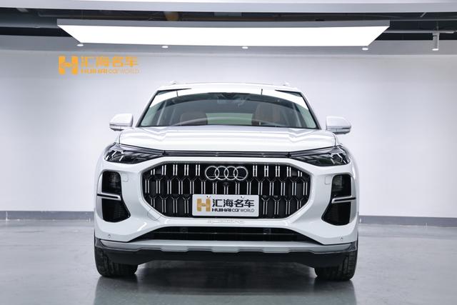 Audi Q6