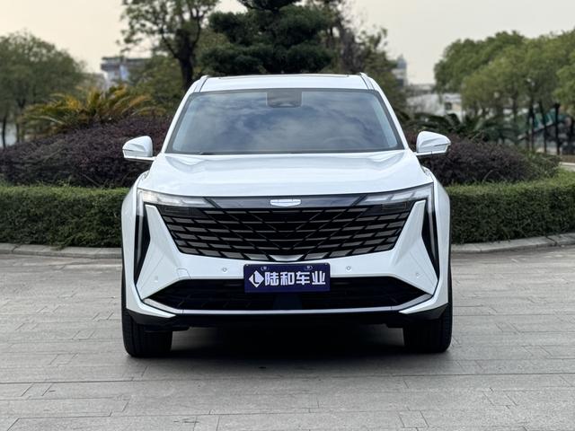 Geely Atlas L