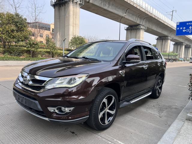 BYD S7