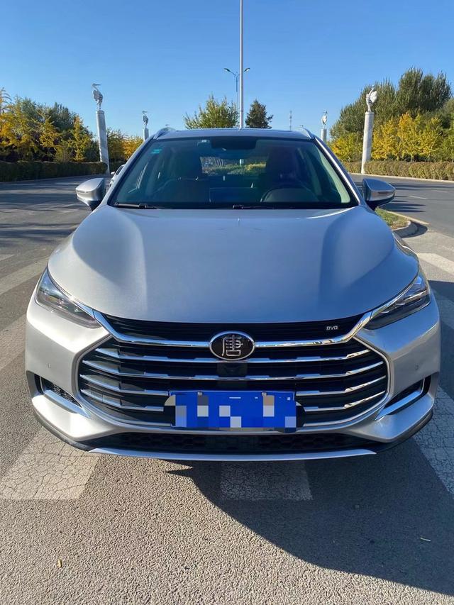 BYD Tang