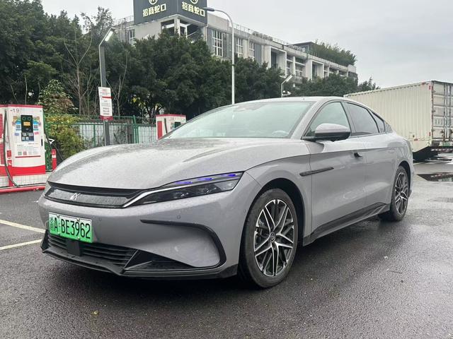 BYD Han EV