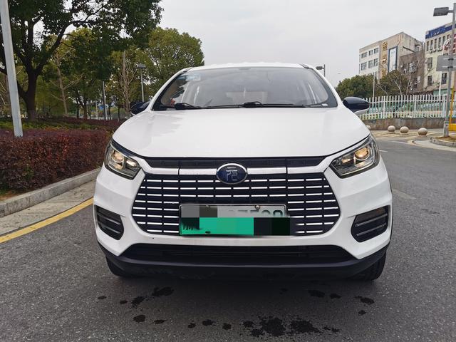 BYD Yuan EV