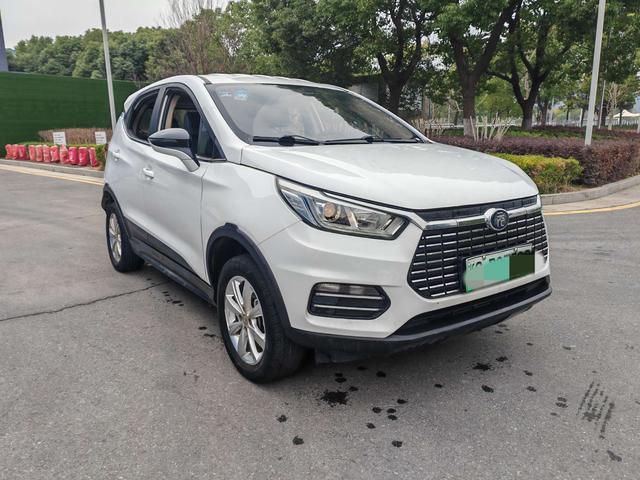 BYD Yuan EV