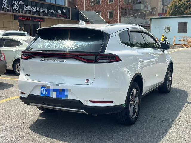 BYD Tang