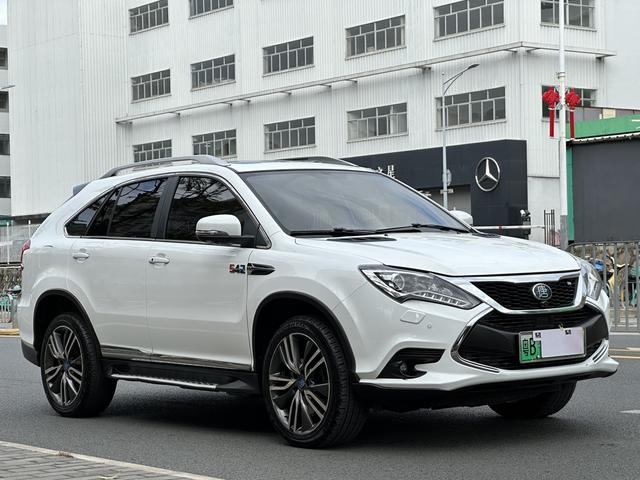 BYD Tang DM