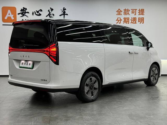 Geely Yizhen L380