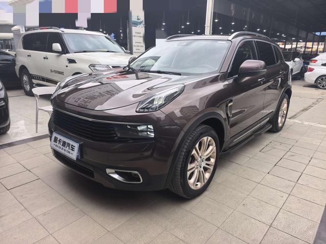 Lynk & Co 01
