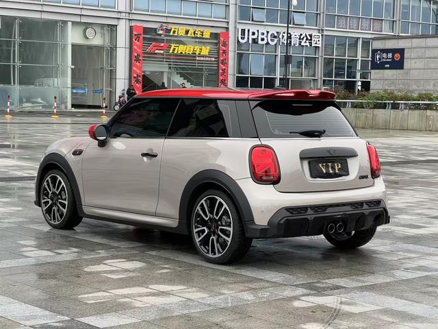 MINI MINI