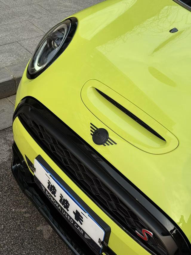 MINI MINI