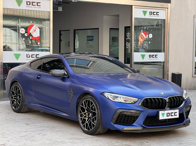 BMW M8