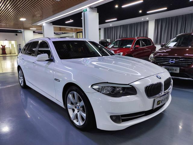 BMW 5 Series (imported)