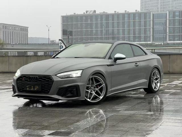 Audi S5