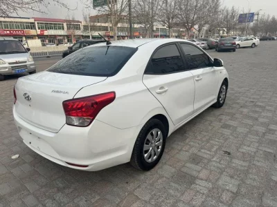 Hyundai Rena