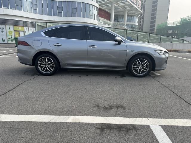 BYD Qin PLUS DM