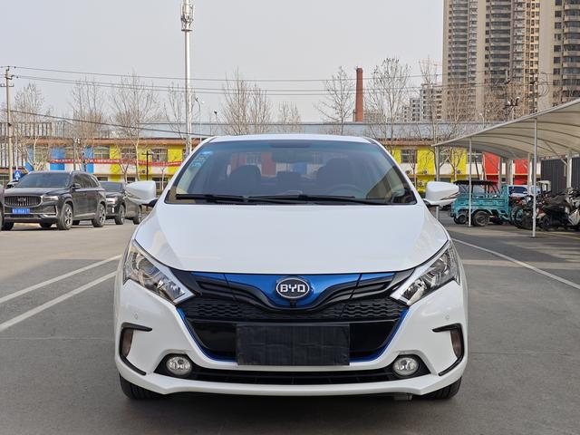 BYD QinEV