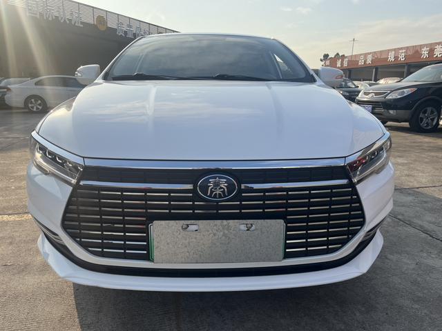 BYD QinEV