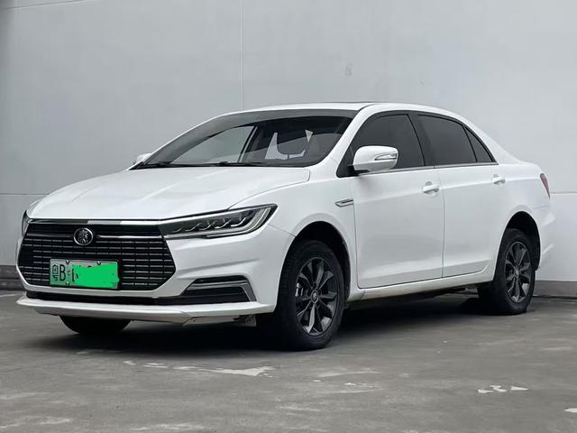 BYD QinEV