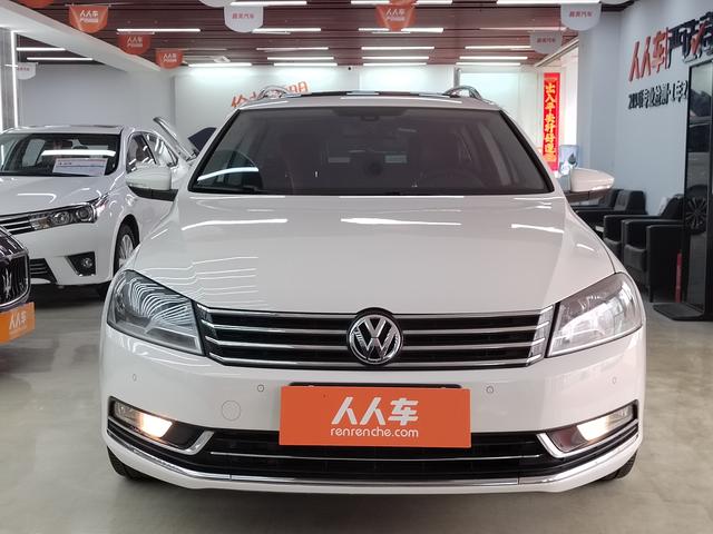 Volkswagen Magotan (imported)