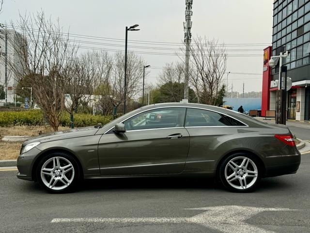 Mercedes-Benz E-Class (imported)