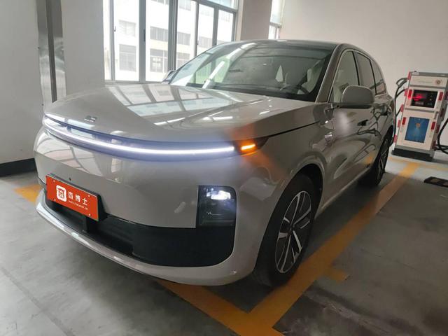 Lixiang L6