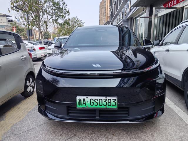 Lixiang L6