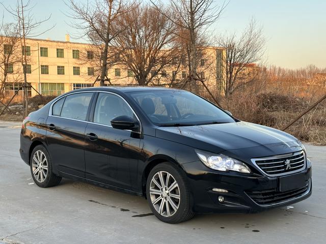 Peugeot 408