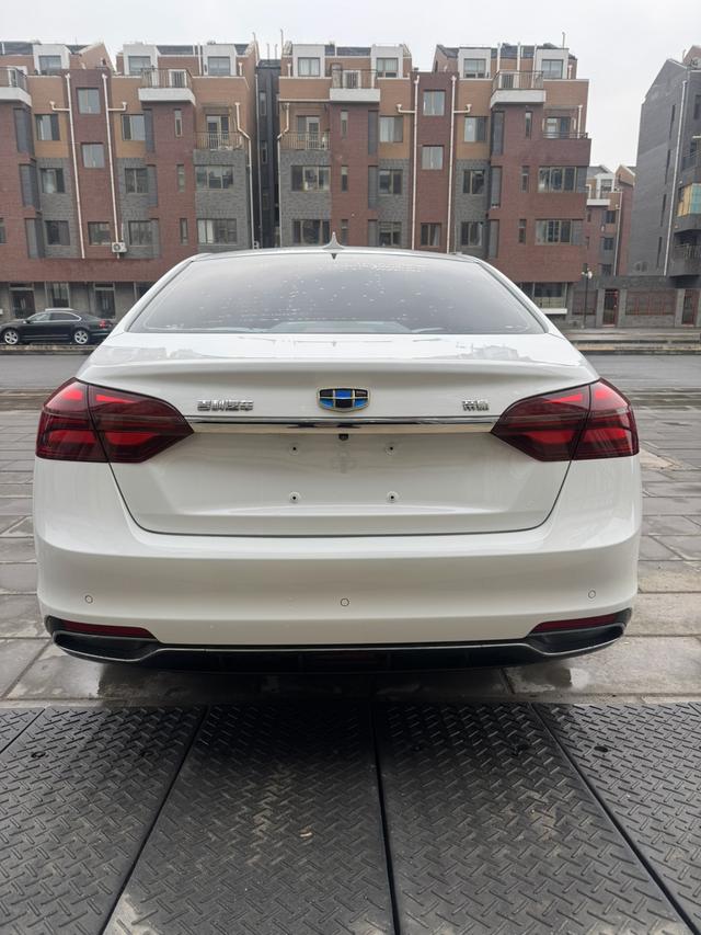 Geely Emgrand