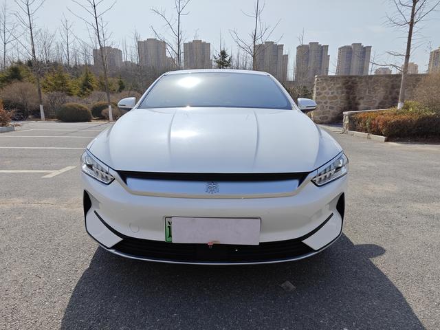 BYD Qin PLUS EV