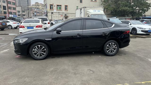 BYD Qin PLUS DM